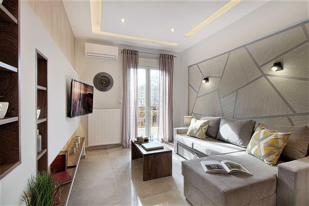 Metro Apartment Tesalonika Bagian luar foto